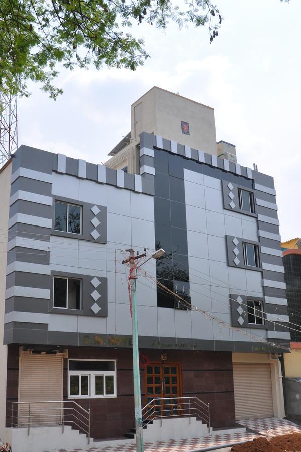 C.M. Hotel Pennagaram Esterno foto